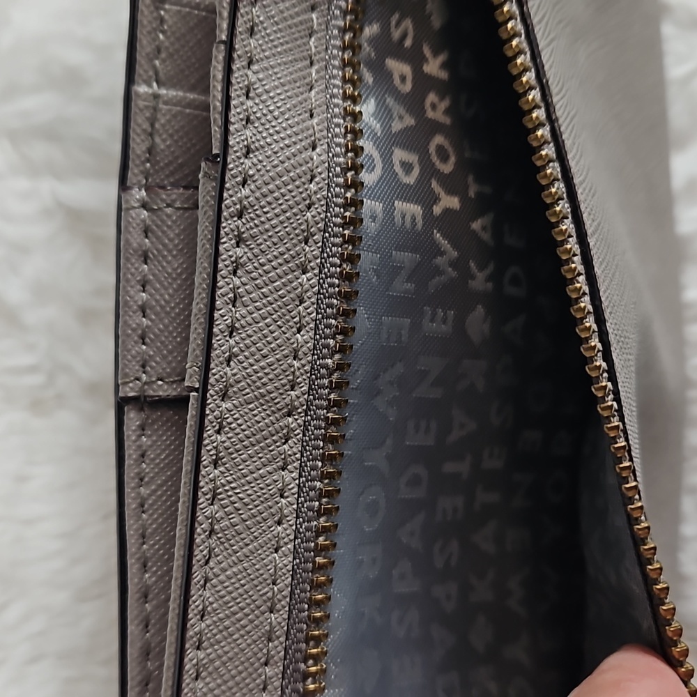 Kate Spade Grey/Taupe Leather Wallet - Picture 4 of 8